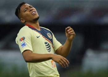 Las declaraciones del DT de América de México por las que Róger Martínez la pasa mal
