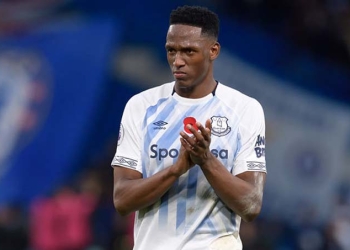 La canción que fans de Everton le hicieron a Yerry Mina y que tildan de racista