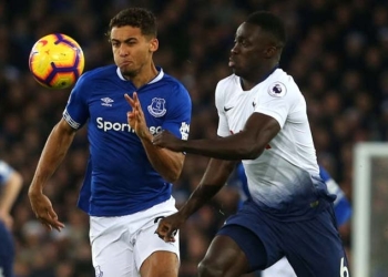 No jugó Yerry Mina y golearon a Everton; Dávinson Sánchez volvió