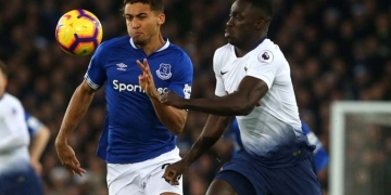 No jugó Yerry Mina y golearon a Everton; Dávinson Sánchez volvió