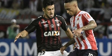 ¡El penalti que erró Jarlan Barrera en el alargue de la final de la Copa Sudamericana!