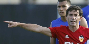 ¿Se va Jeison Murillo al Barcelona o no? Respondió el DT del Valencia