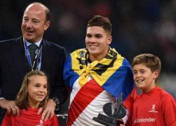 Lo que enoja al DT de River Plate de Juan Fernando Quintero