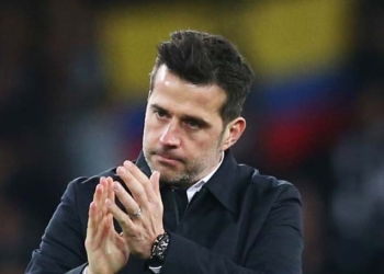 El DT que tiene Yerry Mina en el Everton alcanzó un terrible antirrécord en la Premier League