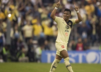 Roger Martínez no está en los planes del América de México
