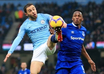 Pasó con Yerry Mina por su peor partido en la Premier League