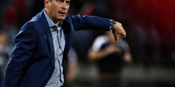 El coro que le dedicó la afición de Santa Fe a Guillermo Sanguinetti