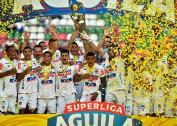 Comentarista de Fox Sports: «Junior es un circo»