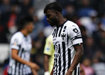 Sí pasó: ¡Andrea Pirlo y Sebastián Pérez en el mismo equipo!
