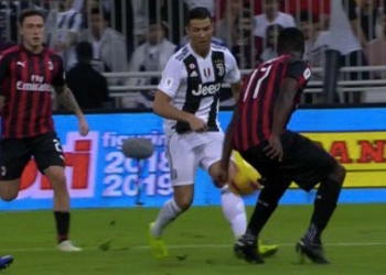 Alegría para Cristiano Ronaldo y reclamo de Cristian Zapata en la Supercopa de Italia