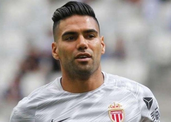 Valencia descarta que esté interesado en Falcao