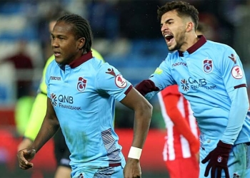 Hugo Rodallega no seguirá en el Trabzonspor de Turquía