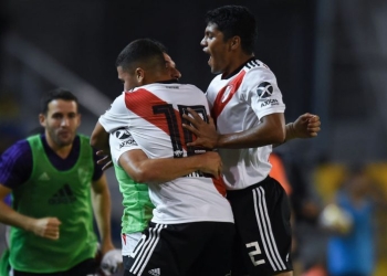 Vuelve y juega: ¡Juanfer Quintero sigue dulce con los golazos!