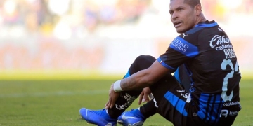 Ayron del Valle debutó en las redes de la Liga MX con una joya de gol