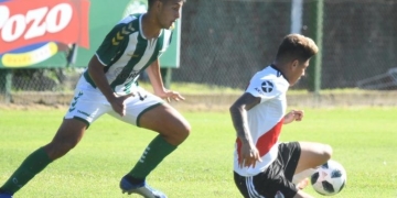 Preocupación en River Plate: Jorge Carrascal sufrió un fuerte golpe en reserva