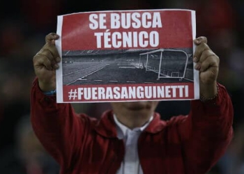 Guillermo Sanguinetti ya no es más el técnico de Independiente Santa Fe