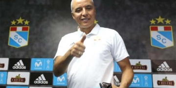 ¡3 semanas duró la experiencia de Alexis Mendoza en Sporting Cristal!