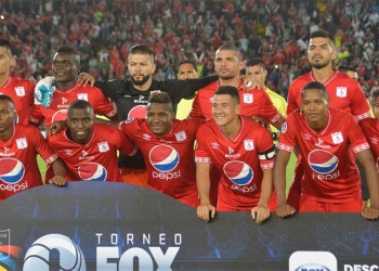 ¿Qué pasa con Jhonier Viveros? Uno más y sigue sin contar para partidos oficiales