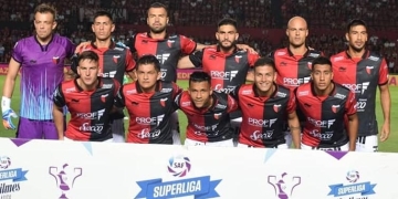 Todos los colombianos juegan y el Colón de Santa Fe de Julio Comesaña no arranca