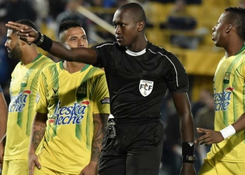 Decisión tomada en Atlético Bucaramanga contra el arbitraje de John Hinestroza