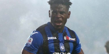 Director Deportivo de Atalanta ve lejana una salida de Duván Zapata
