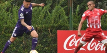 El primer gol de Jorge Carrascal con River Plate, ¡fue olímpico!