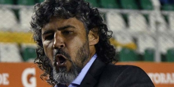 Este es el motivo por el cual despidieron a Leonel Álvarez de Libertad