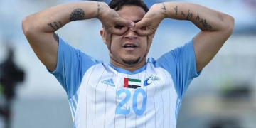 Los tiene fascinados: lo de Michael Ortega en Bani Yas desata muchos aplausos