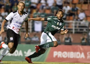 Es complicado que Junior contrate a Miguel Borja