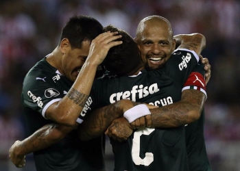 Video: los dos puños que le pegó Felipe Melo a Luis Narváez