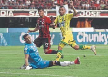 Gol agónico definió el clásico entre Atlético Bucaramanga y Cúcuta Deportivo