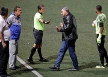 ¿Golpeó al cuarto árbitro? ¡Por eso sancionaron a Hernán Torres!