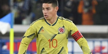 Carlo Ancelotti espera a James “con la camiseta azul”