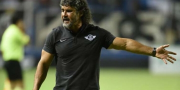 Leonel Álvarez desmiente acercamientos con América de Cali