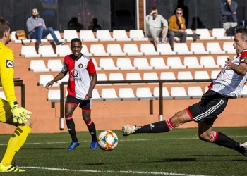 Luis Sinisterra, Feyenoord y un partido histórico para Robin van Persie