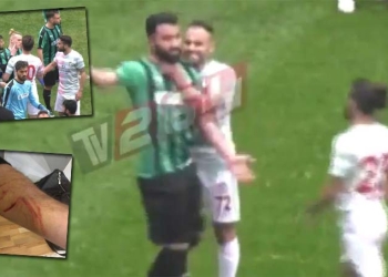 ¡Salió al campo de juego con una cuchilla y agredió a sus rivales!