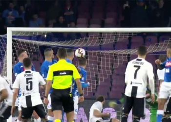 Nada que hacer para David Ospina, ¡qué golazo le hizo Pjanic!