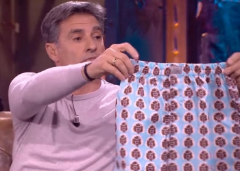 ¡Michel obsequió unos calzoncillos con el rostro del Pibe!