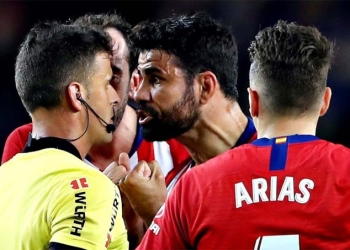 Carísimo le salió a Diego Costa el insulto al árbitro en el Camp Nou