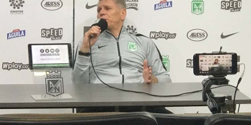 Paulo Autuori puso en su sitio a Gerardo Bedoya y Luis Manuel Seijas