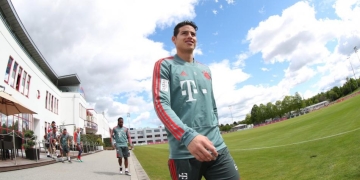 ¿Comprar a James Rodríguez para luego venderlo?