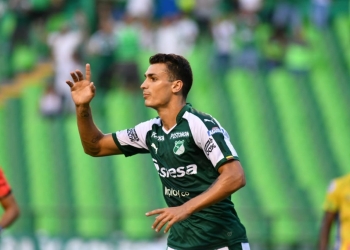 ¡Comparó a Juan Dinenno con Martín Palermo!