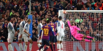 La reacción de Jügen Klopp tras el gol de tiro libre que hizo Messi