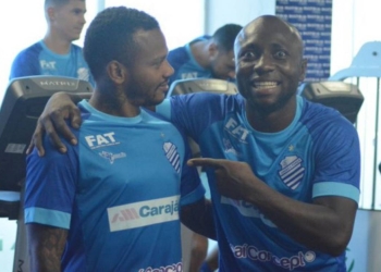 Despidieron a Pablo Armero del club Alagoano