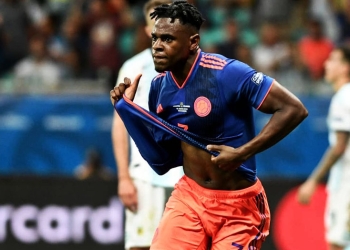 Juventus tendría a Duván Zapata en su lista de refuerzos