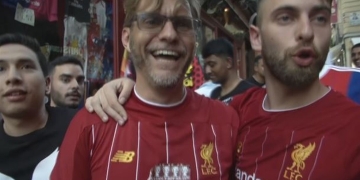 ¡Apareció el clon de Jürgen Klopp!