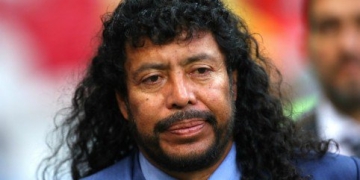 "Muy defraudado": René Higuita decepcionado con el VAR en Colombia