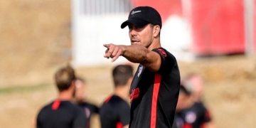 Lección sobre cómo defender y posicionarse a cargo de Diego Simeone