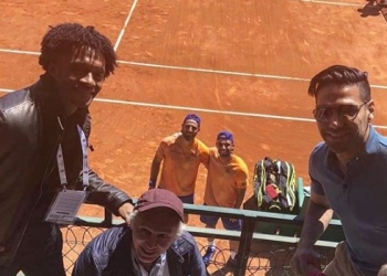 Juan Guillermo Cuadrado festejó el título de sus panitas Cabal y Farah