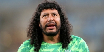 Hora oficial para que le corten el cabello a René Higuita